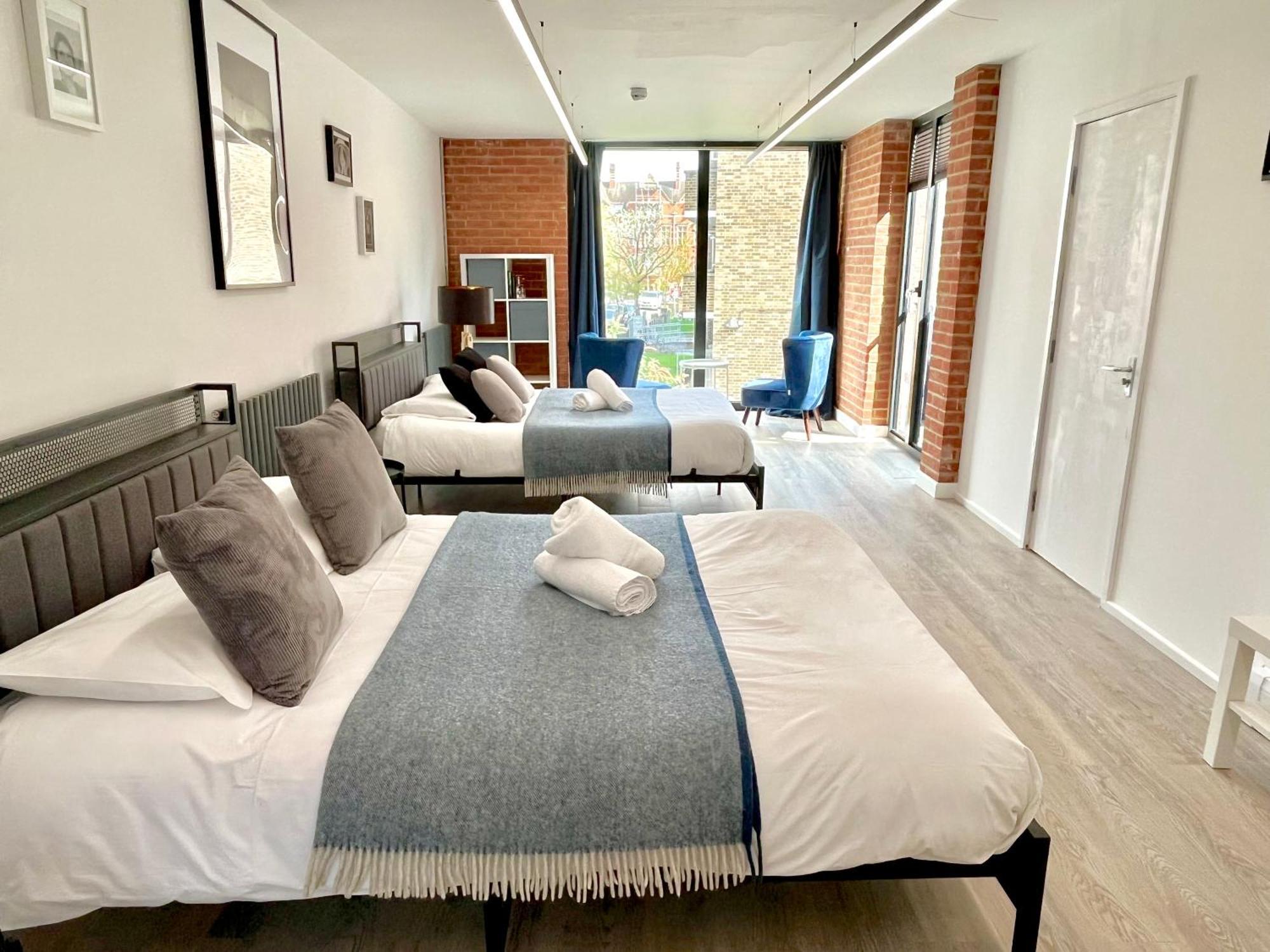 Shoreditch Apartments By Dc London Rooms Room photo